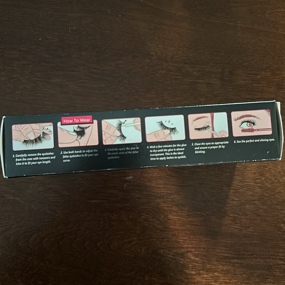 False 3D Eyelashes - 13 pairs - Picture 3 of 5